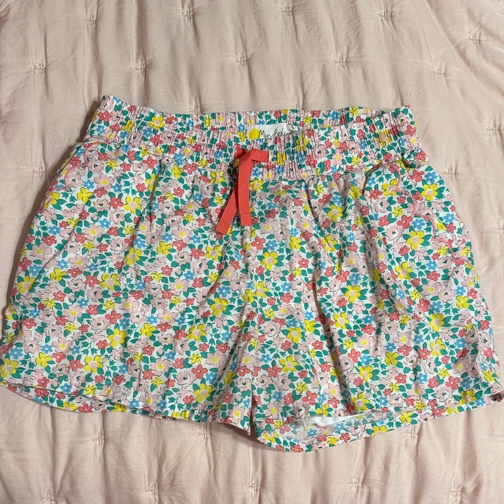 Mini Boden Floral High Waist Shorts with Red Drawstring
